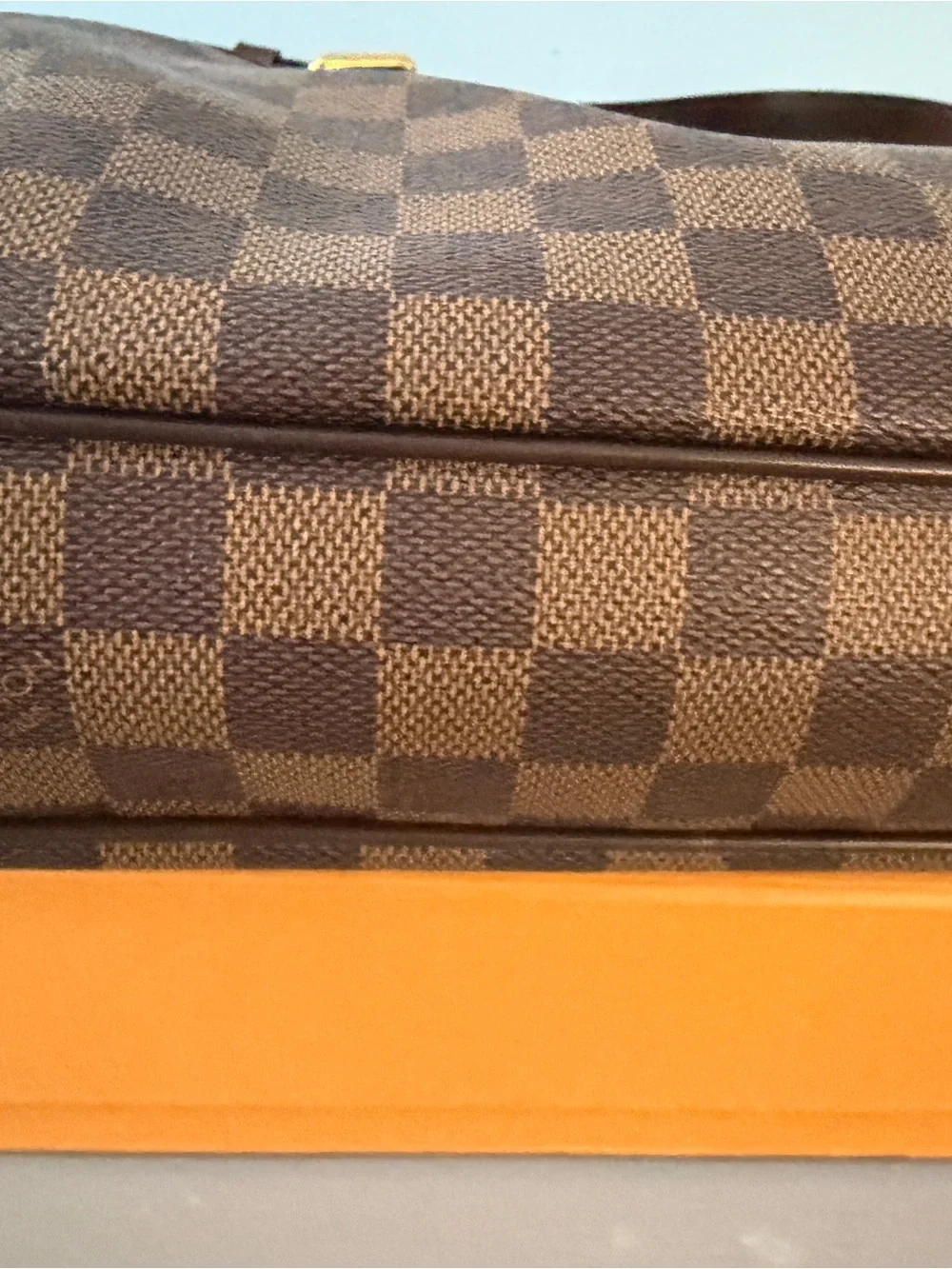 Louis Vuitton Brown Damier Ebene GM Thames Shoulder Bag